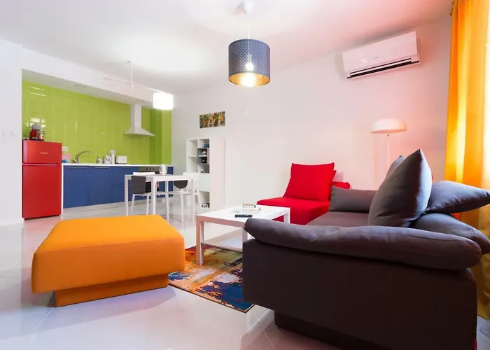 Pop Your Colors - Funky And Modern 1bdr By Flat Mаnager Plowdiw